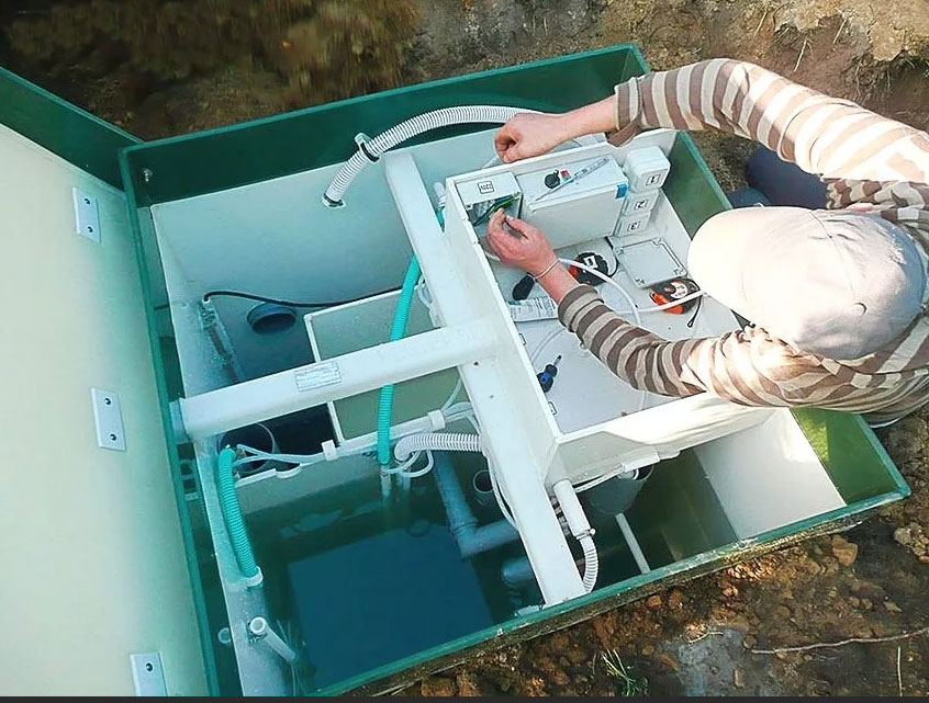Пайка корпуса септикай в Кировске